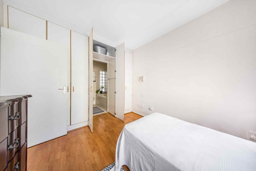 1 Bedroom Property for Sale in Three Anchor Bay Western Cape